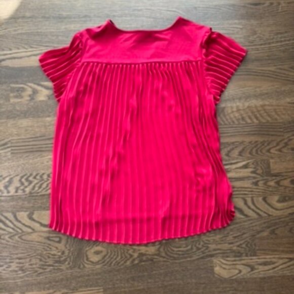 NWT Ann Taylor pleated ruffle T shirt top LARGE 528465 - Picture 3 of 3